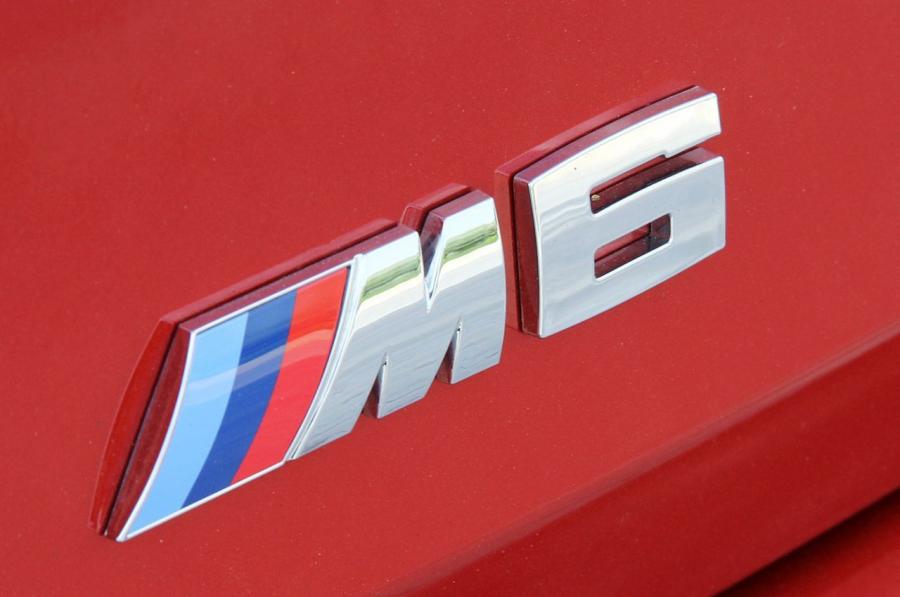  BMW M6 2013 года  (фото 32 из 88)